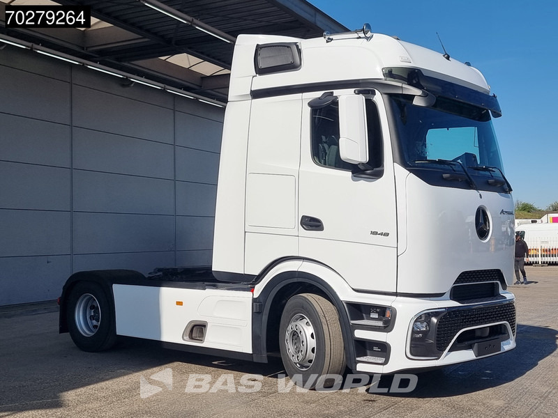 Mercedes-Benz Actros 1848 Actros 4X2 NEW! ProCabin-Big 2x Tanks Standklima Navi SmartTacho2 - وحدة جر: صورة 3 Mercedes-Benz Actros 1848 Actros 4X2 NEW! ProCabin-Big 2x Tanks Standklima Navi SmartTacho2 - وحدة جر: صورة 3
