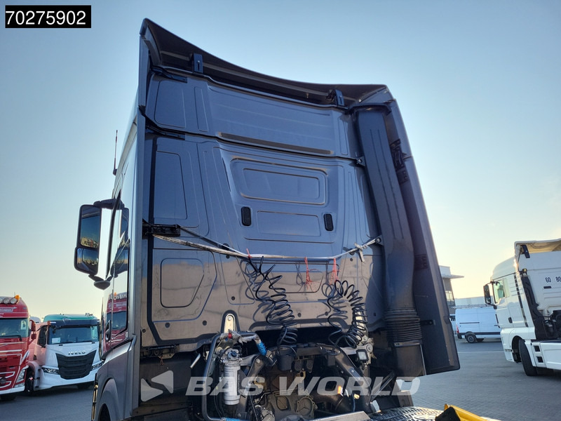 Mercedes-Benz Actros 1851 4X2 BigSpace 2x Tanks - وحدة جر: صورة 3 Mercedes-Benz Actros 1851 4X2 BigSpace 2x Tanks - وحدة جر: صورة 3