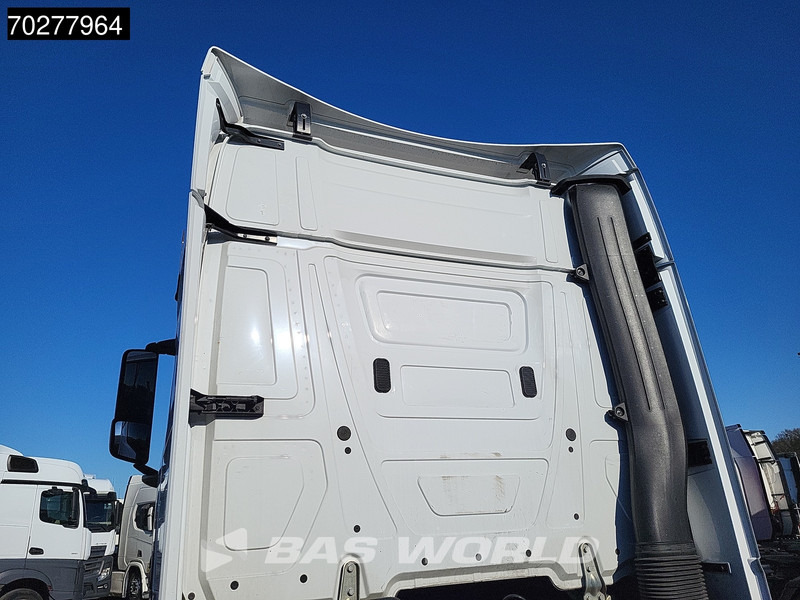 Mercedes-Benz Actros 1851 Actros 4X2 BigSpace 2x Tanks - وحدة جر: صورة 3 Mercedes-Benz Actros 1851 Actros 4X2 BigSpace 2x Tanks - وحدة جر: صورة 3