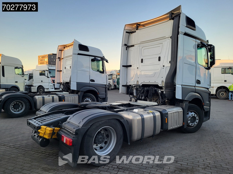 Mercedes-Benz Actros 1851 Actros 4X2 BigSpace 2x Tanks - وحدة جر: صورة 5 Mercedes-Benz Actros 1851 Actros 4X2 BigSpace 2x Tanks - وحدة جر: صورة 5