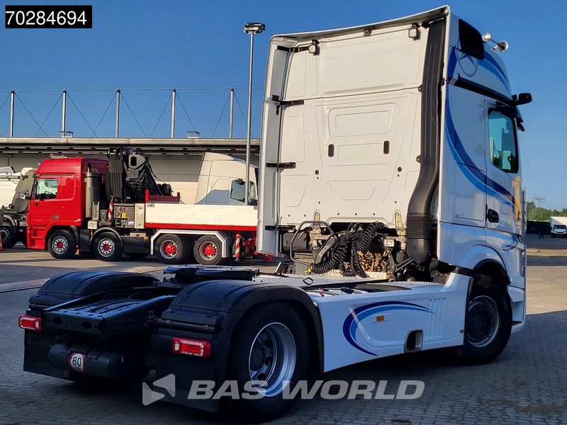 Mercedes-Benz Actros 1945 4X2 GigaSpace 2x Tanks Full-Air Navi MirrorCam ACC - وحدة جر: صورة 5 Mercedes-Benz Actros 1945 4X2 GigaSpace 2x Tanks Full-Air Navi MirrorCam ACC - وحدة جر: صورة 5