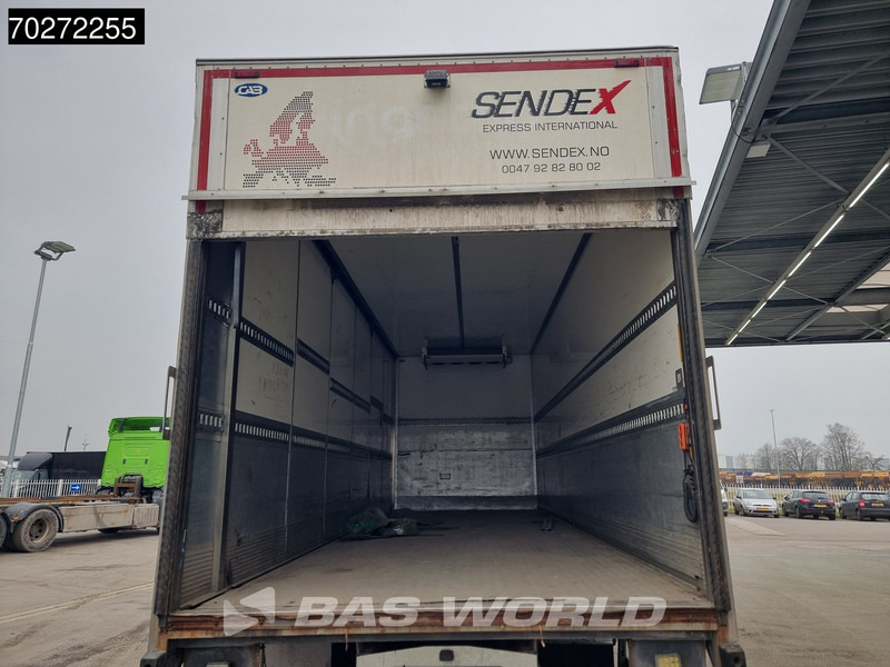 Mercedes-Benz Actros 2036 4X2 19.5tonner 2000kg Ladebordwand Xenon StreamSpace Euro 6 - شاحنة الفريزر: صورة 5 Mercedes-Benz Actros 2036 4X2 19.5tonner 2000kg Ladebordwand Xenon StreamSpace Euro 6 - شاحنة الفريزر: صورة 5