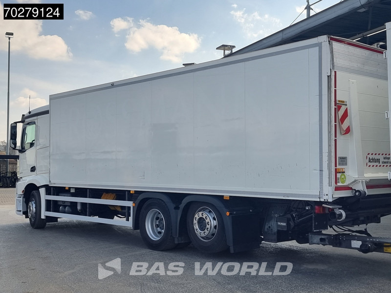 Mercedes-Benz Actros 2543 6X2 Lift+steering Axle Retarder ACC Navi Ladebordwand Euro 6 - شاحنة مقفلة: صورة 2 Mercedes-Benz Actros 2543 6X2 Lift+steering Axle Retarder ACC Navi Ladebordwand Euro 6 - شاحنة مقفلة: صورة 2