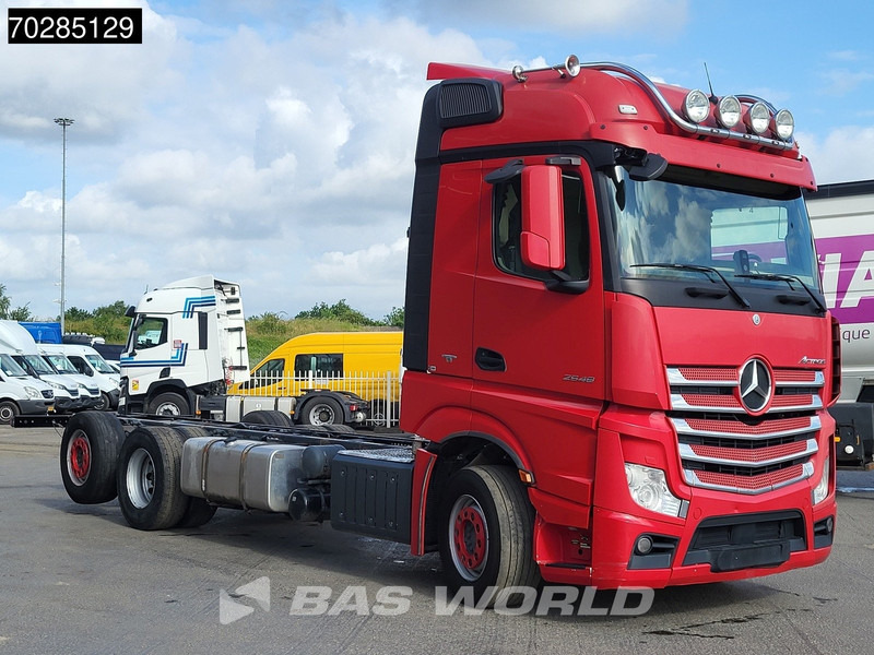 Mercedes-Benz Actros 2548 Actros 6X2 BigSpace Retarder PTO Liftachse Xenon ACC Navi Euro 6 - شاحنة هيكل كابينة: صورة 3 Mercedes-Benz Actros 2548 Actros 6X2 BigSpace Retarder PTO Liftachse Xenon ACC Navi Euro 6 - شاحنة هيكل كابينة: صورة 3
