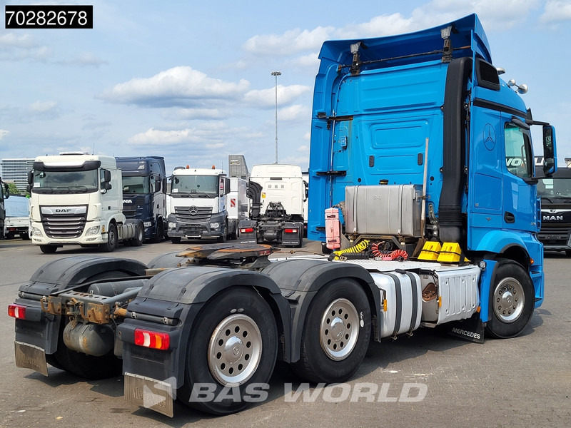 Mercedes-Benz Actros 2651 6X4 StreamSpace Retarder 2x Tanks Big-Axle ADR Xenon Hydraulik - وحدة جر: صورة 5 Mercedes-Benz Actros 2651 6X4 StreamSpace Retarder 2x Tanks Big-Axle ADR Xenon Hydraulik - وحدة جر: صورة 5