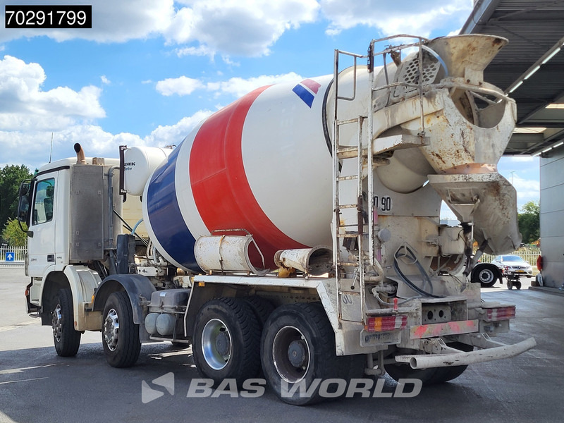 Mercedes-Benz Actros 3241 8X4 9m3 Schwing Stetter Retarder Big-Axle Steelsuspension 3-Pedals Euro 4 - شاحنة خلاطة خرسانة: صورة 2 Mercedes-Benz Actros 3241 8X4 9m3 Schwing Stetter Retarder Big-Axle Steelsuspension 3-Pedals Euro 4 - شاحنة خلاطة خرسانة: صورة 2