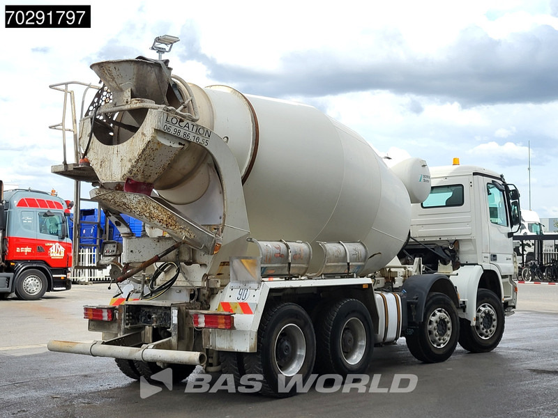 Mercedes-Benz Actros 3241 8X4 Retarder 9m3 Stetter Steelsuspension 3-Pedals Euro 4 - شاحنة خلاطة خرسانة: صورة 5 Mercedes-Benz Actros 3241 8X4 Retarder 9m3 Stetter Steelsuspension 3-Pedals Euro 4 - شاحنة خلاطة خرسانة: صورة 5