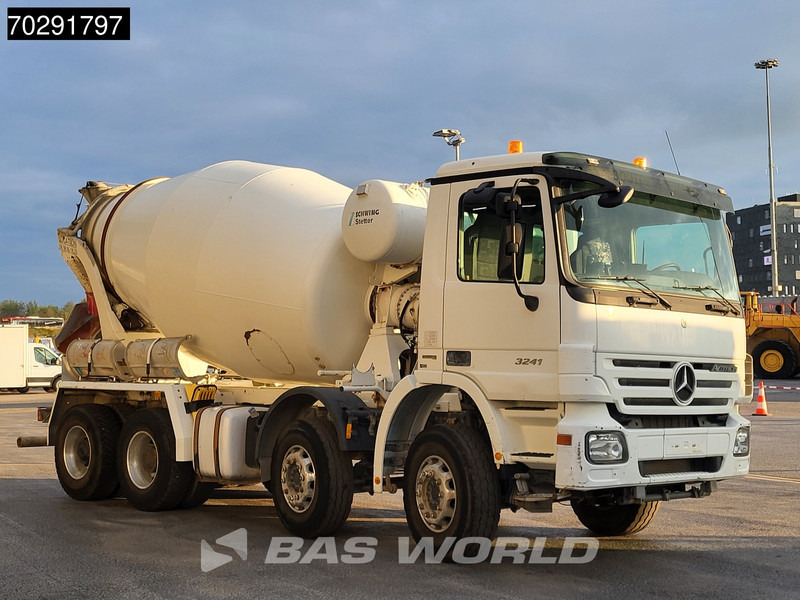 Mercedes-Benz Actros 3241 8X4 Retarder 9m3 Stetter Steelsuspension 3-Pedals Euro 4 - شاحنة خلاطة خرسانة: صورة 3 Mercedes-Benz Actros 3241 8X4 Retarder 9m3 Stetter Steelsuspension 3-Pedals Euro 4 - شاحنة خلاطة خرسانة: صورة 3