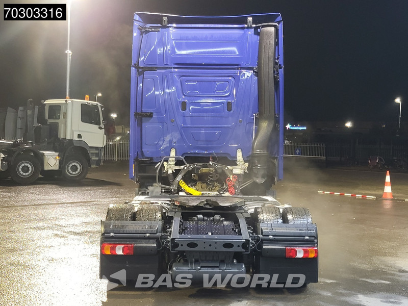 Mercedes-Benz Actros L 1845 Actros 4X2 GigaSpace Mega 2xTanks - وحدة جر: صورة 3 Mercedes-Benz Actros L 1845 Actros 4X2 GigaSpace Mega 2xTanks - وحدة جر: صورة 3