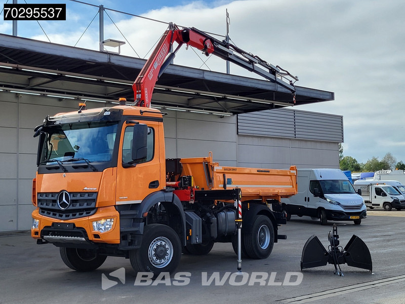 Mercedes-Benz Arocs 1835 4X4 4x4 Fassi F135AC.0.24 Crane Kran Meiller 3-Way Tipper Big-Axle - شاحنة قلاب, شاحنة كرين: صورة 3 Mercedes-Benz Arocs 1835 4X4 4x4 Fassi F135AC.0.24 Crane Kran Meiller 3-Way Tipper Big-Axle - شاحنة قلاب, شاحنة كرين: صورة 3