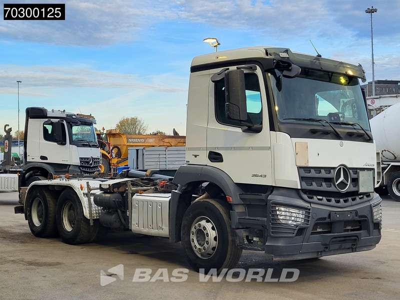 شاحنة ذات خطاف Mercedes-Benz Arocs 2643 6X4 20tons Dalby containersystem Big-Axle Automatic Euro 6: صورة 10 شاحنة ذات خطاف Mercedes-Benz Arocs 2643 6X4 20tons Dalby containersystem Big-Axle Automatic Euro 6: صورة 10
