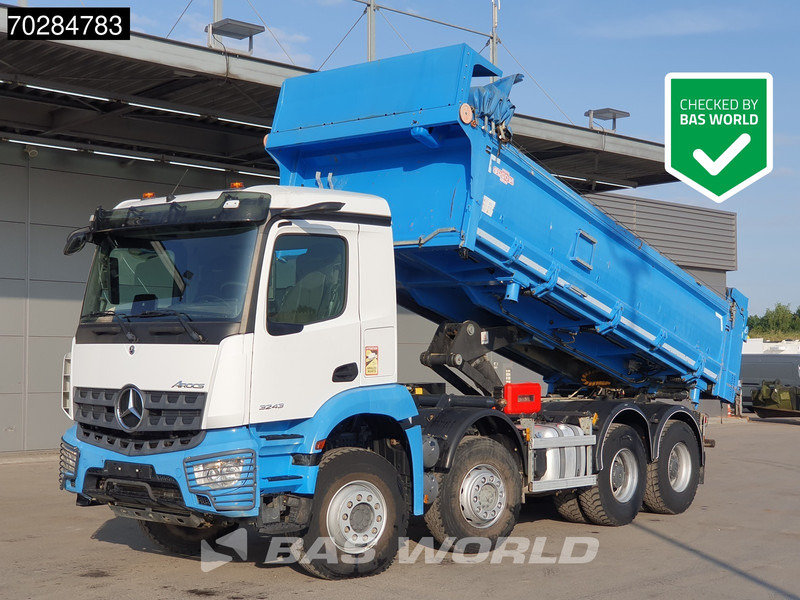 Mercedes-Benz Arocs 3243 8X4 14m3 2-side tipper Big-Axle Steelsuspension Navi Euro 6 - شاحنة قلاب: صورة 1 Mercedes-Benz Arocs 3243 8X4 14m3 2-side tipper Big-Axle Steelsuspension Navi Euro 6 - شاحنة قلاب: صورة 1