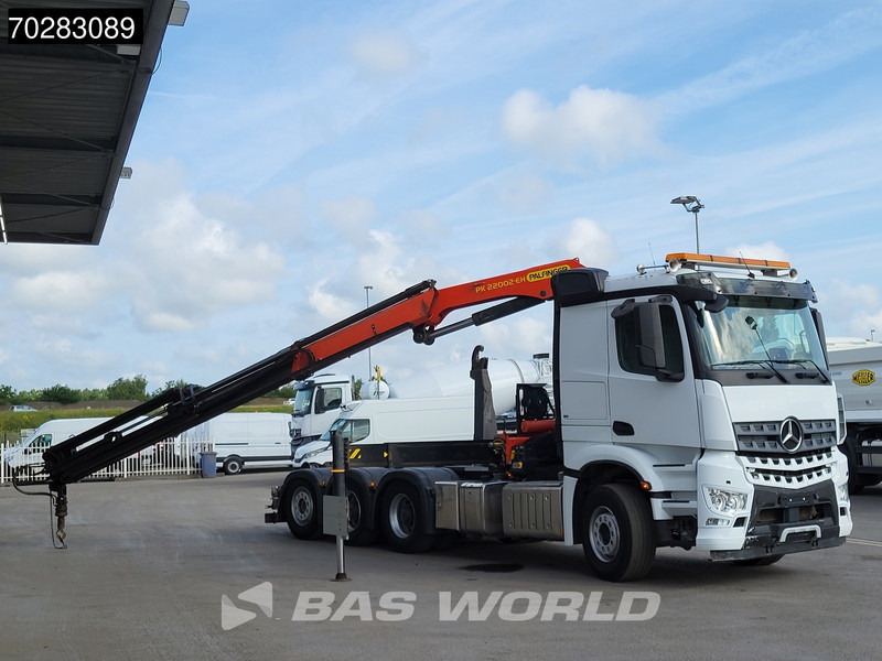 Mercedes-Benz Arocs 3245 Actros 8X4 Palfinger PK22002 EH Crane 17tons hooklift Big-Axle Lift+Lenkachse Navi Euro 6 - شاحنة ذات خطاف, شاحنة كرين: صورة 3 Mercedes-Benz Arocs 3245 Actros 8X4 Palfinger PK22002 EH Crane 17tons hooklift Big-Axle Lift+Lenkachse Navi Euro 6 - شاحنة ذات خطاف, شاحنة كرين: صورة 3