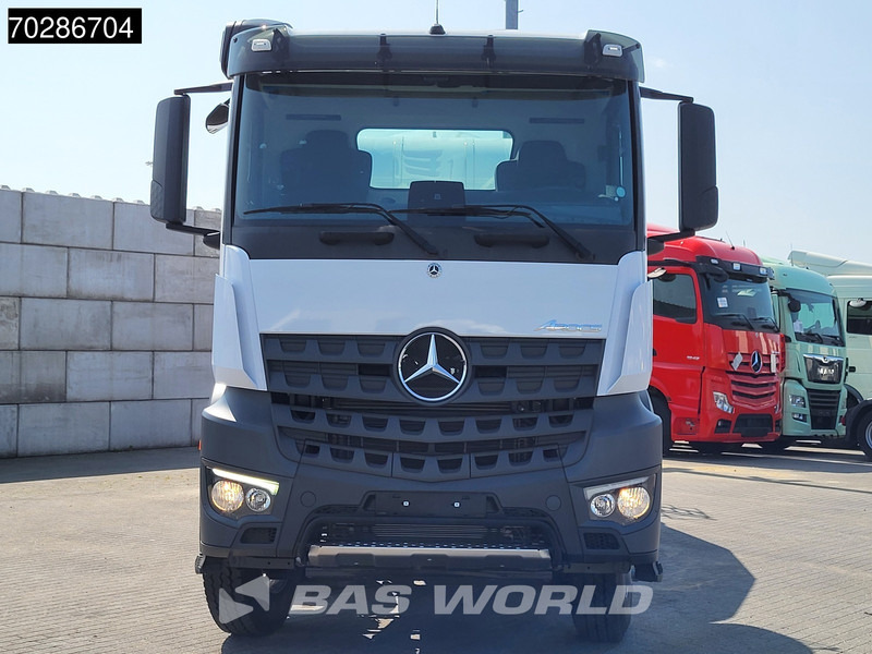 Mercedes-Benz Arocs 4245 8X4 NEW! 13m3 Schwing Stetter mixer Big-Axle Manual Euro 3 - شاحنة خلاطة خرسانة: صورة 5 Mercedes-Benz Arocs 4245 8X4 NEW! 13m3 Schwing Stetter mixer Big-Axle Manual Euro 3 - شاحنة خلاطة خرسانة: صورة 5