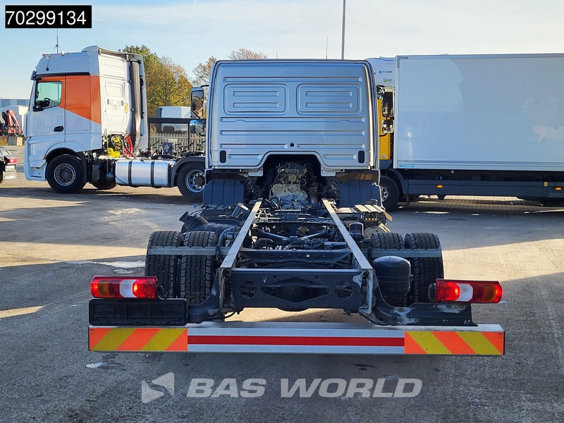 Mercedes-Benz Atego 1224 Atego 4X2 12tons chassis LOW Mileage! Automatic Airco Euro 6 - شاحنة هيكل كابينة: صورة 3 Mercedes-Benz Atego 1224 Atego 4X2 12tons chassis LOW Mileage! Automatic Airco Euro 6 - شاحنة هيكل كابينة: صورة 3