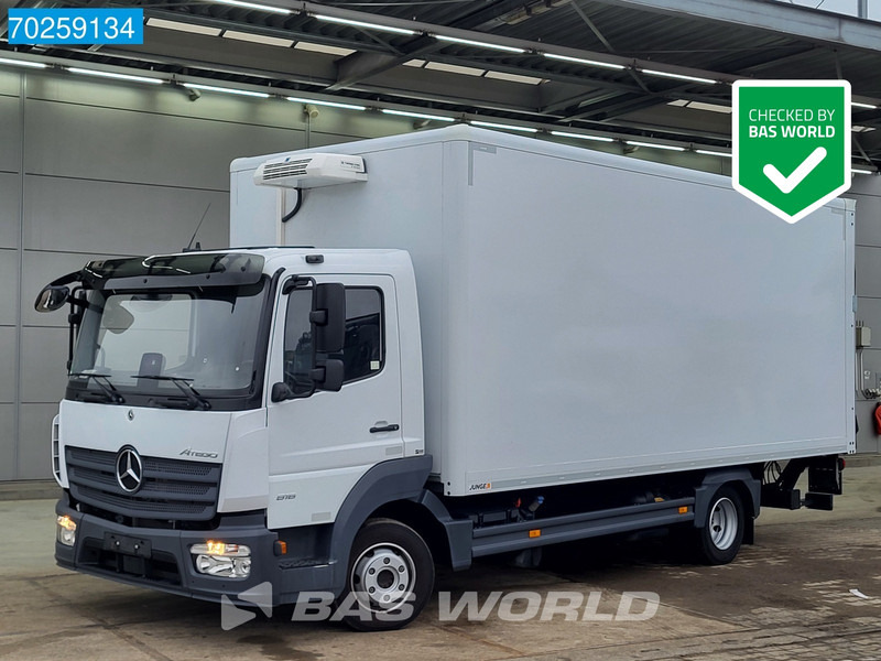 Mercedes-Benz Atego 816 4X2 8tonner Thermo King B-100 MAX Ladebordwand Euro 6 - شاحنة الفريزر: صورة 1 Mercedes-Benz Atego 816 4X2 8tonner Thermo King B-100 MAX Ladebordwand Euro 6 - شاحنة الفريزر: صورة 1