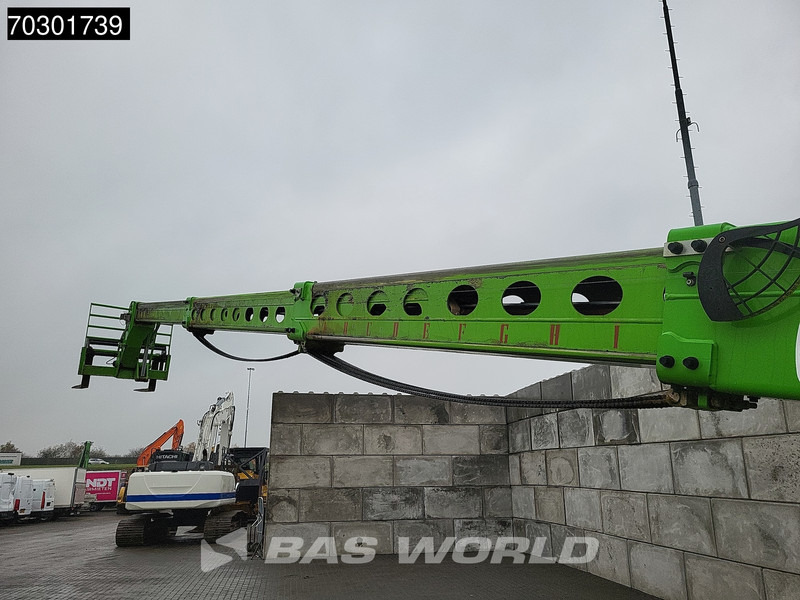 رافعة تلسكوبية Merlo P40.17: صورة 18 رافعة تلسكوبية Merlo P40.17: صورة 18