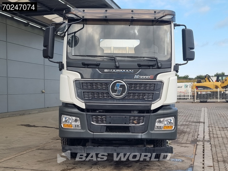 SHACMAN M3000 S 8X4 NEW! 8m3 Liebherr Mixer Big-Axle Steelsuspension - شاحنة خلاطة خرسانة: صورة 5 SHACMAN M3000 S 8X4 NEW! 8m3 Liebherr Mixer Big-Axle Steelsuspension - شاحنة خلاطة خرسانة: صورة 5