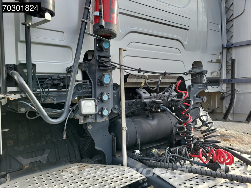 Scania R410 4X2 LNG! Retarder 2x Tanks - وحدة جر: صورة 5 Scania R410 4X2 LNG! Retarder 2x Tanks - وحدة جر: صورة 5