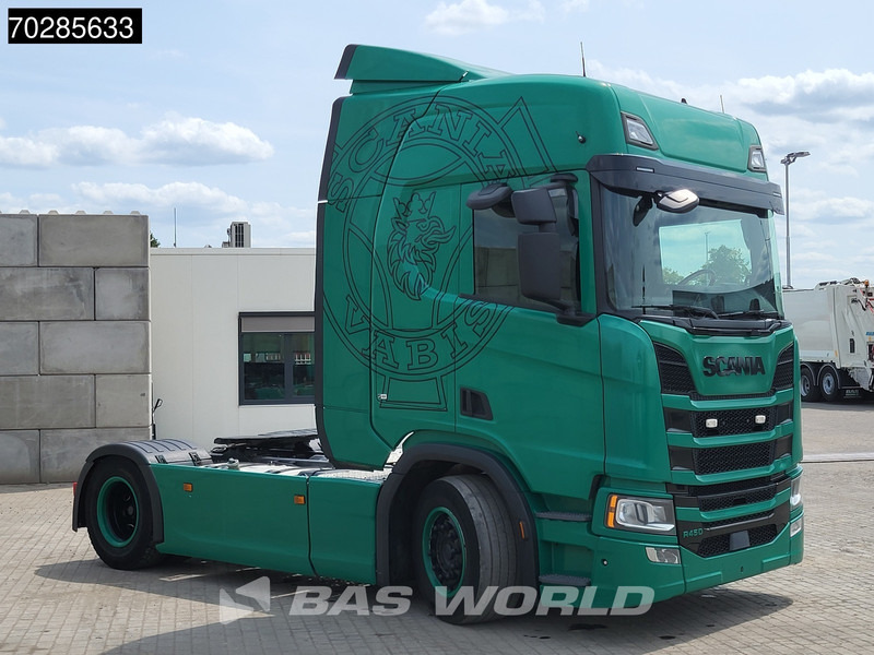 Scania R450 R 4X2 Special interior! Retarder 2x Tanks Standklima ACC Leather - وحدة جر: صورة 3 Scania R450 R 4X2 Special interior! Retarder 2x Tanks Standklima ACC Leather - وحدة جر: صورة 3