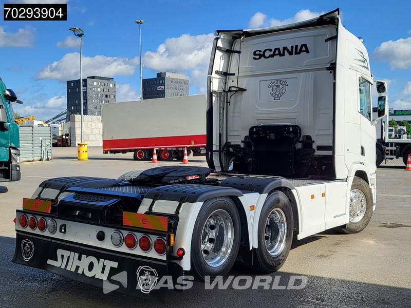 Scania R580 R 6X2 Retarder Full-Air 2xTanks Liftachse Alcoa Leder LED Navi ACC Euro 6 - وحدة جر: صورة 5 Scania R580 R 6X2 Retarder Full-Air 2xTanks Liftachse Alcoa Leder LED Navi ACC Euro 6 - وحدة جر: صورة 5