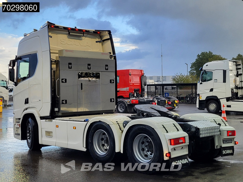 Scania R650 R 6X4 Full-Air! Retarder ACC Hydraulik Leder Navi Euro 6 - وحدة جر: صورة 2 Scania R650 R 6X4 Full-Air! Retarder ACC Hydraulik Leder Navi Euro 6 - وحدة جر: صورة 2