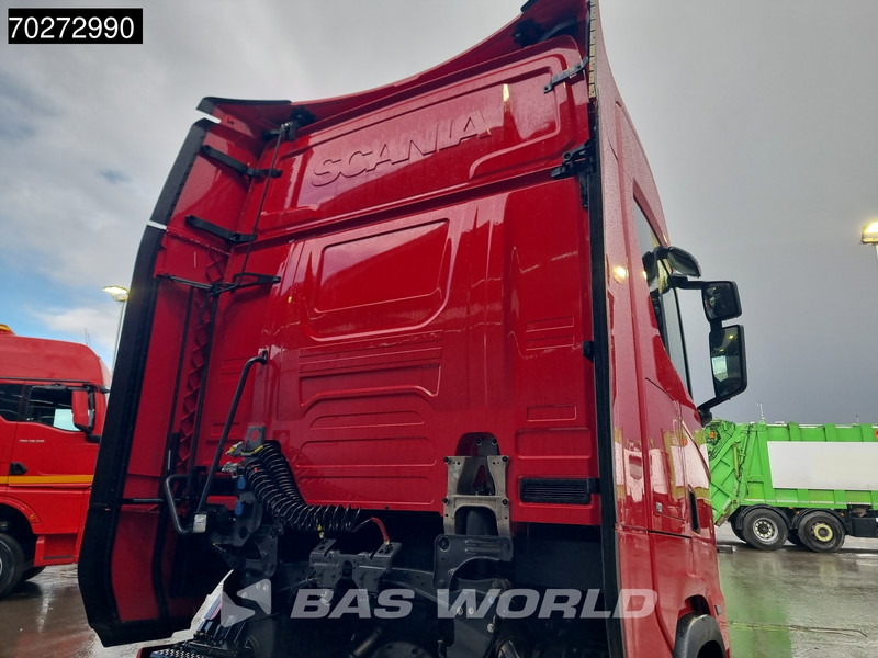 Scania S500 4X2 Retarder 2x Tanks StandKlima ACC LED - وحدة جر: صورة 5 Scania S500 4X2 Retarder 2x Tanks StandKlima ACC LED - وحدة جر: صورة 5