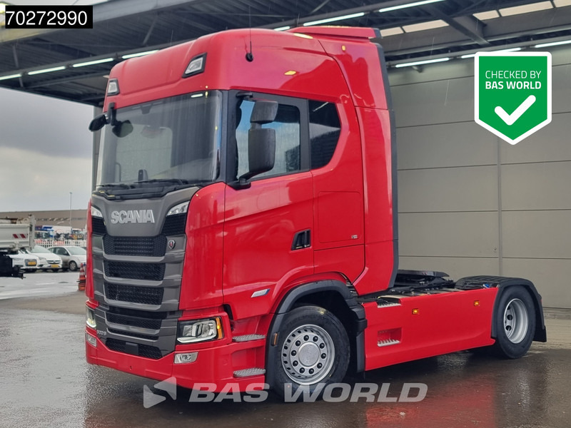 Scania S500 4X2 Retarder 2x Tanks StandKlima ACC LED - وحدة جر: صورة 1 Scania S500 4X2 Retarder 2x Tanks StandKlima ACC LED - وحدة جر: صورة 1