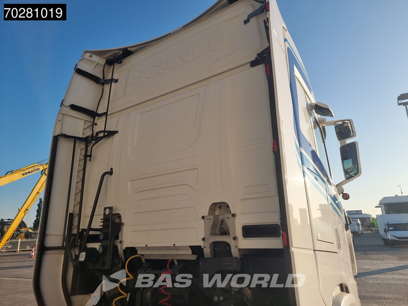 Scania S520 890 4X2 Full-Air Retarder 2x Tanks Leather Alcoa's - وحدة جر: صورة 5 Scania S520 890 4X2 Full-Air Retarder 2x Tanks Leather Alcoa's - وحدة جر: صورة 5