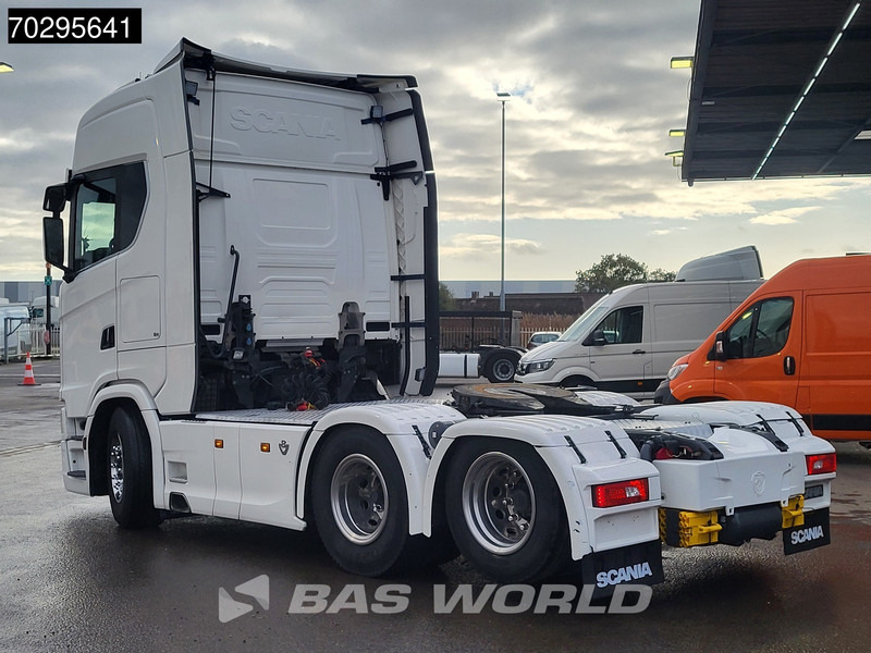 Scania S580 S 6X2 WB315! Full-Air Retarder 2xTanks Liftachse Leder StandklimaACC Navi Euro 6 - وحدة جر: صورة 2 Scania S580 S 6X2 WB315! Full-Air Retarder 2xTanks Liftachse Leder StandklimaACC Navi Euro 6 - وحدة جر: صورة 2