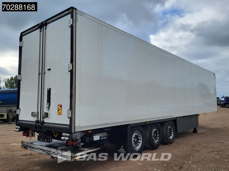 Schmitz Cargobull Carrier 3 axles Doppelverdampfer Tailgate Palettenkasten Blumenbreit LBW ATP-FRC - نصف مقطورة مُبرِّدة: صورة 5 Schmitz Cargobull Carrier 3 axles Doppelverdampfer Tailgate Palettenkasten Blumenbreit LBW ATP-FRC - نصف مقطورة مُبرِّدة: صورة 5