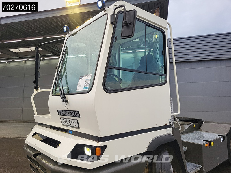 Terberg YT182 4X2 - جرار المحطة: صورة 2 Terberg YT182 4X2 - جرار المحطة: صورة 2