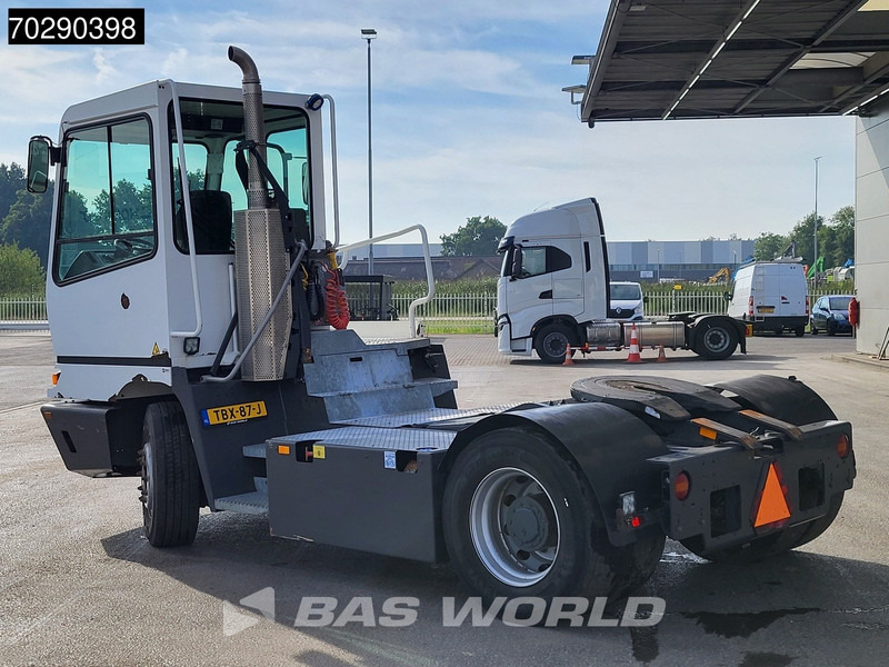 Terberg YT222 4X2 NL-Truck EPA Big-Axle Hebesattel - جرار المحطة: صورة 2 Terberg YT222 4X2 NL-Truck EPA Big-Axle Hebesattel - جرار المحطة: صورة 2