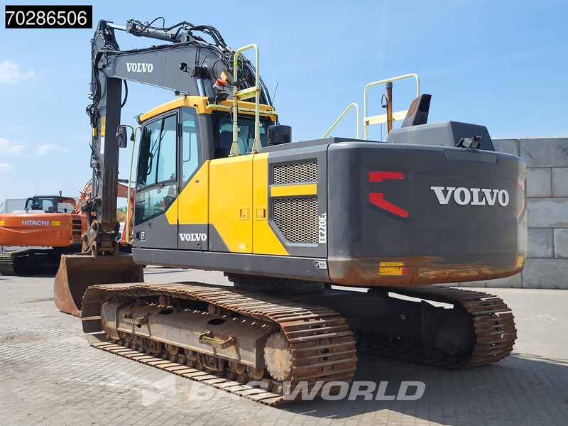 Volvo EC220 E L - حفار زحاف: صورة 2 Volvo EC220 E L - حفار زحاف: صورة 2