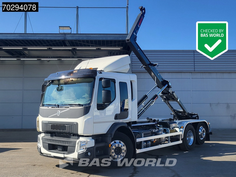 Volvo FE 320 6X2 NEW HIAB 21Tons Abrollkipper Lift+Lenkachse Automatic Euro 6 - شاحنة ذات خطاف: صورة 1 Volvo FE 320 6X2 NEW HIAB 21Tons Abrollkipper Lift+Lenkachse Automatic Euro 6 - شاحنة ذات خطاف: صورة 1