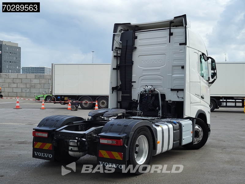 وحدة جر Volvo FH 500 4X2 2xTanks I-ParkCool Navi ACC Euro 6: صورة 5