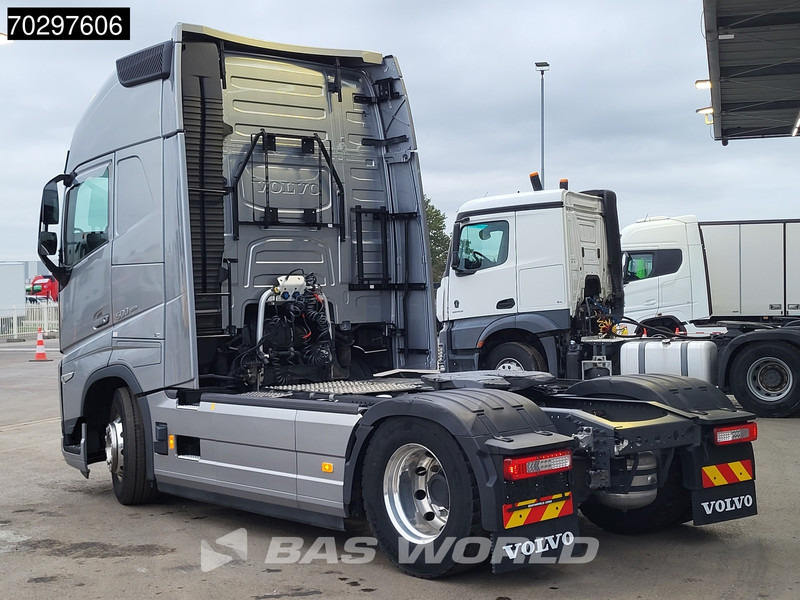 Volvo FH 500 4X2 New Injectors! XL Retarder I-ParkCool 2xTanks Navi ACC LED Euro 6 - وحدة جر: صورة 2 Volvo FH 500 4X2 New Injectors! XL Retarder I-ParkCool 2xTanks Navi ACC LED Euro 6 - وحدة جر: صورة 2