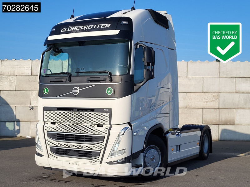 Volvo FH 500 4X2 XL VEB+ 2x Tanks I-ParkCool LED - وحدة جر: صورة 1 Volvo FH 500 4X2 XL VEB+ 2x Tanks I-ParkCool LED - وحدة جر: صورة 1