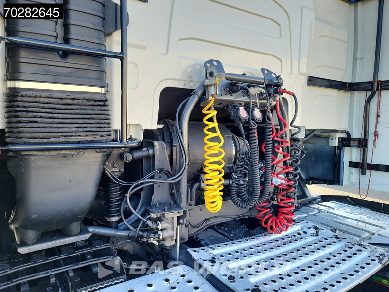 Volvo FH 500 4X2 XL VEB+ 2x Tanks I-ParkCool LED - وحدة جر: صورة 5 Volvo FH 500 4X2 XL VEB+ 2x Tanks I-ParkCool LED - وحدة جر: صورة 5