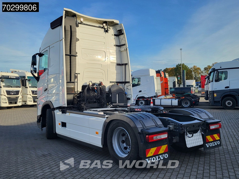 Volvo FH 500 FH 4X2 XL VEB+ 2x Tanks ACC LED ADR - وحدة جر: صورة 2 Volvo FH 500 FH 4X2 XL VEB+ 2x Tanks ACC LED ADR - وحدة جر: صورة 2