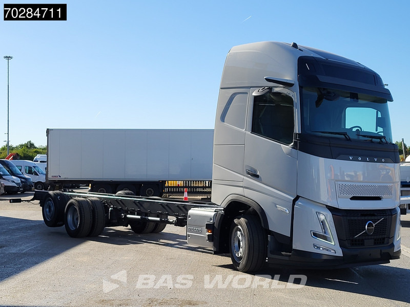 Volvo FH 62 R AERO 6X2 NEW Horsetruck chassis Lift+Lenkachse Dynamic Steering Mirror cam Euro 6 - شاحنة هيكل كابينة: صورة 3 Volvo FH 62 R AERO 6X2 NEW Horsetruck chassis Lift+Lenkachse Dynamic Steering Mirror cam Euro 6 - شاحنة هيكل كابينة: صورة 3