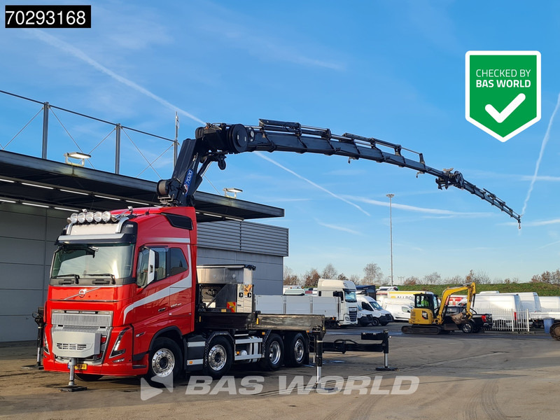 Volvo FH16 650 FH16 8X2 Tractorhead HMF 7020K-RCS Crane + Fly-Jib Lift+Steering Axle Navi ACC - وحدة جر: صورة 1 Volvo FH16 650 FH16 8X2 Tractorhead HMF 7020K-RCS Crane + Fly-Jib Lift+Steering Axle Navi ACC - وحدة جر: صورة 1
