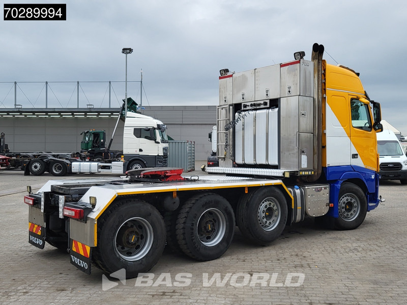Volvo FH16 700 FH16 8X4 90T! Retarder Big-Axle Lift+Lenkachse Euro 5 - وحدة جر: صورة 5 Volvo FH16 700 FH16 8X4 90T! Retarder Big-Axle Lift+Lenkachse Euro 5 - وحدة جر: صورة 5