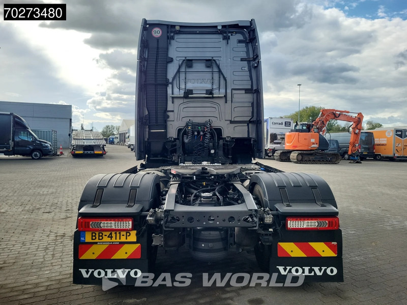 Volvo FH16 750 4X2 NL-Truck APK 08-2026! XL 2x Tanks Standklima ACC Alcoa's LED - وحدة جر: صورة 3 Volvo FH16 750 4X2 NL-Truck APK 08-2026! XL 2x Tanks Standklima ACC Alcoa's LED - وحدة جر: صورة 3