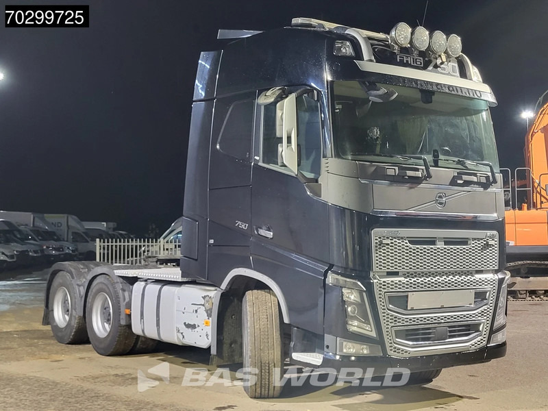Volvo FH16 750 FH16 6X4 Retarder Big-Axle Hydraulik Leder 60% Tyres - وحدة جر: صورة 3 Volvo FH16 750 FH16 6X4 Retarder Big-Axle Hydraulik Leder 60% Tyres - وحدة جر: صورة 3