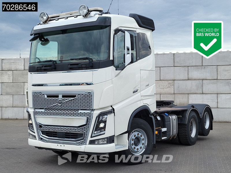 Volvo FH16 750 FH16 6X4 Retarder Big-Axle Xenon Liftaxle Euro 6 - وحدة جر: صورة 1 Volvo FH16 750 FH16 6X4 Retarder Big-Axle Xenon Liftaxle Euro 6 - وحدة جر: صورة 1