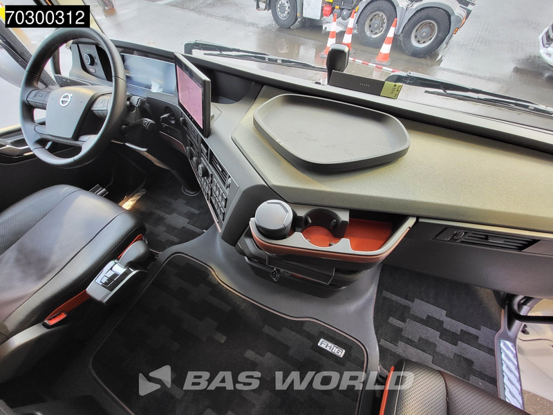 جديدة شاحنة هيكل كابينة Volvo FH16 750 FH16 8X4 NEW 8x4 chassis! Air suspension Big-Axle Automatic VEB+ Euro 6: صورة 18 جديدة شاحنة هيكل كابينة Volvo FH16 750 FH16 8X4 NEW 8x4 chassis! Air suspension Big-Axle Automatic VEB+ Euro 6: صورة 18