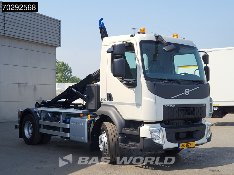 Volvo FL 240 4X2 NEW 2023 registration NL-Truck 8tons hooklift Abrollkipper Manual Euro 6 - شاحنة ذات خطاف: صورة 3 Volvo FL 240 4X2 NEW 2023 registration NL-Truck 8tons hooklift Abrollkipper Manual Euro 6 - شاحنة ذات خطاف: صورة 3