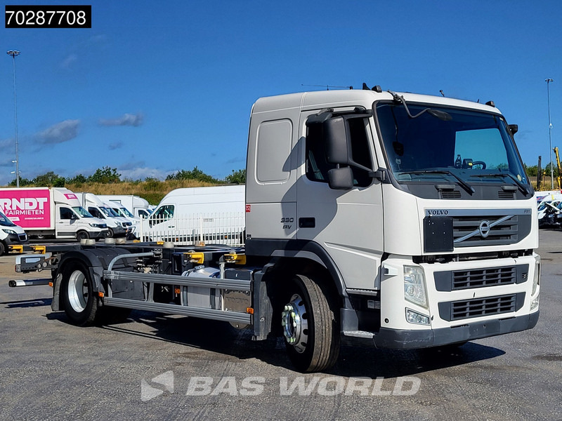Volvo FM 330 4X2 4,60m Wheelbase BDF Automatic Euro 5 - شاحنات الحاويات / جسم علوي قابل للتغيير شاحنة: صورة 3 Volvo FM 330 4X2 4,60m Wheelbase BDF Automatic Euro 5 - شاحنات الحاويات / جسم علوي قابل للتغيير شاحنة: صورة 3