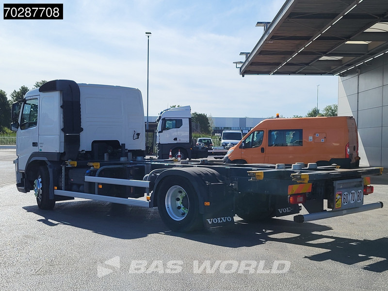 Volvo FM 330 4X2 4,60m Wheelbase BDF Automatic Euro 5 - شاحنات الحاويات / جسم علوي قابل للتغيير شاحنة: صورة 2 Volvo FM 330 4X2 4,60m Wheelbase BDF Automatic Euro 5 - شاحنات الحاويات / جسم علوي قابل للتغيير شاحنة: صورة 2